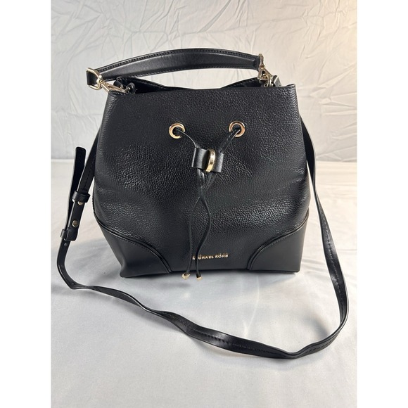 Michael Handbags - Michael Kors Black Pebbled Leather Bucket Bag Drawstring Crossbody